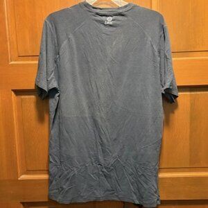 TASC Performance Shirt Mens Iron Heather Short Sleeve Stretch Bamboo Crewneck L